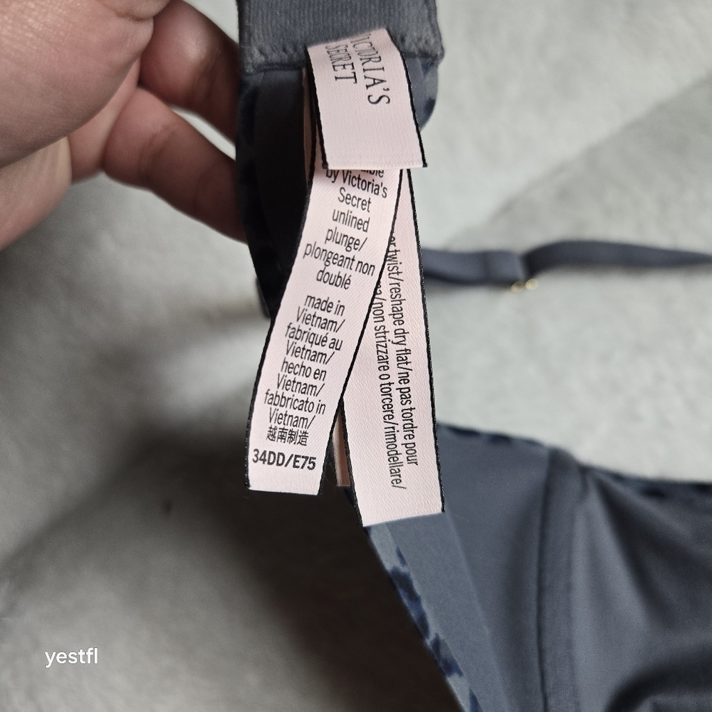 Incredible By Victoria's Secret Unlined Plunge Bra Black Leopard 34DD - Picture 5 of 5